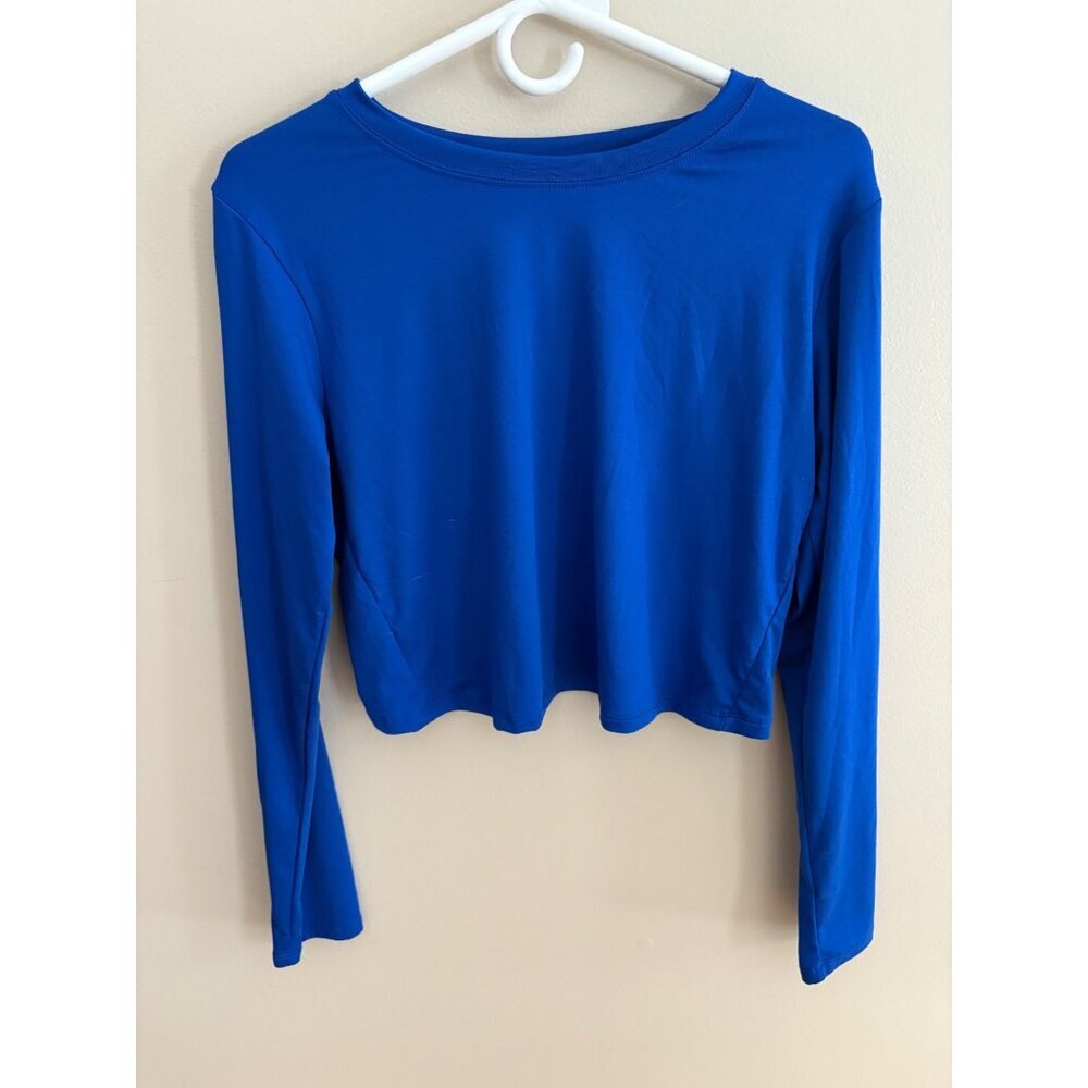 Born Primitive NWT Cross Back Long Sleeve Crop Training Top Blue Size Medium - Picture 2 of 8